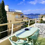 Apartment Un Nid A Tropez *