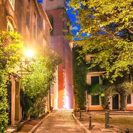 Apartament Un Nid A Tropez Saint-Tropez